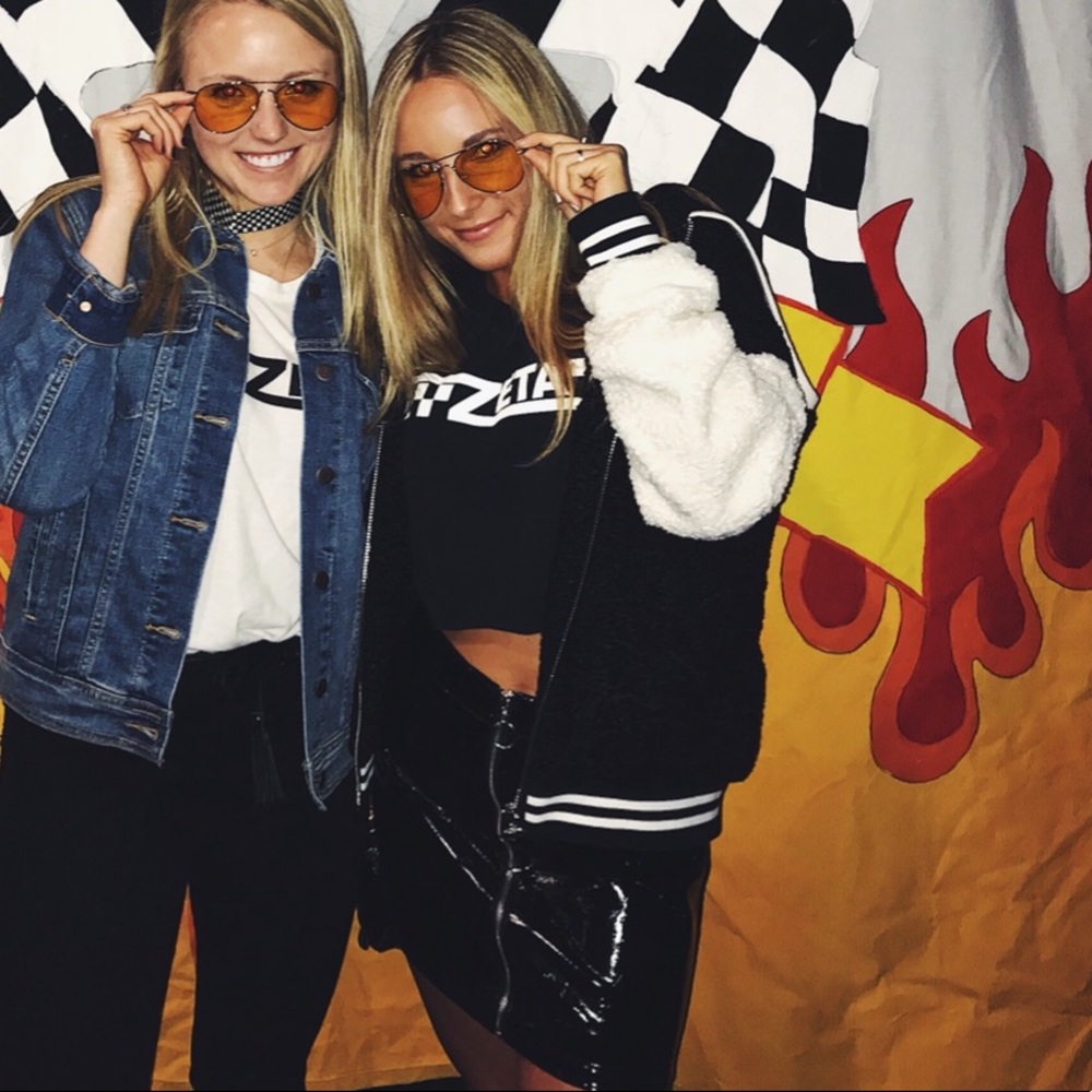 SALE Black & White Colorblock Zip-up Jacket